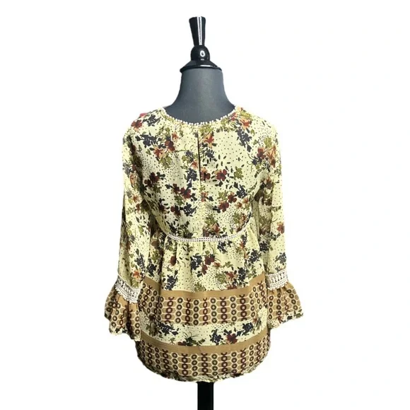 JohnPaulRichard Blouse - Picture 13 of 13